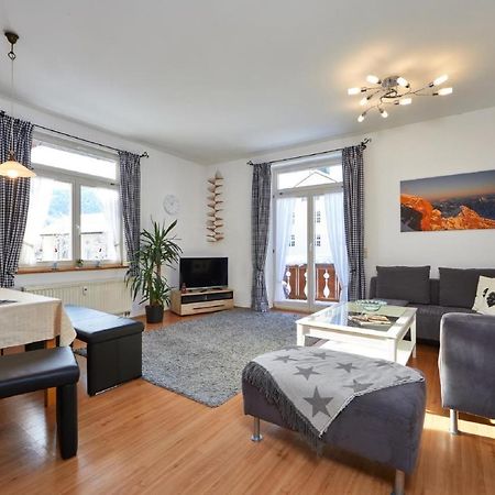 Apartments Alte Villa Гармиш-Партенкирхен Екстериор снимка