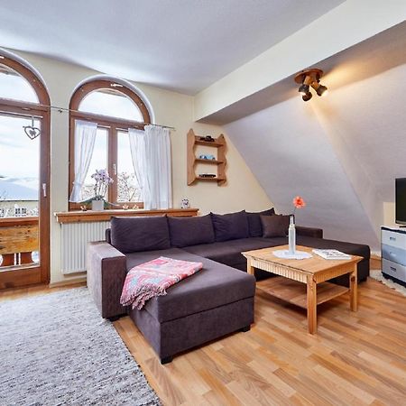 Apartments Alte Villa Гармиш-Партенкирхен Екстериор снимка