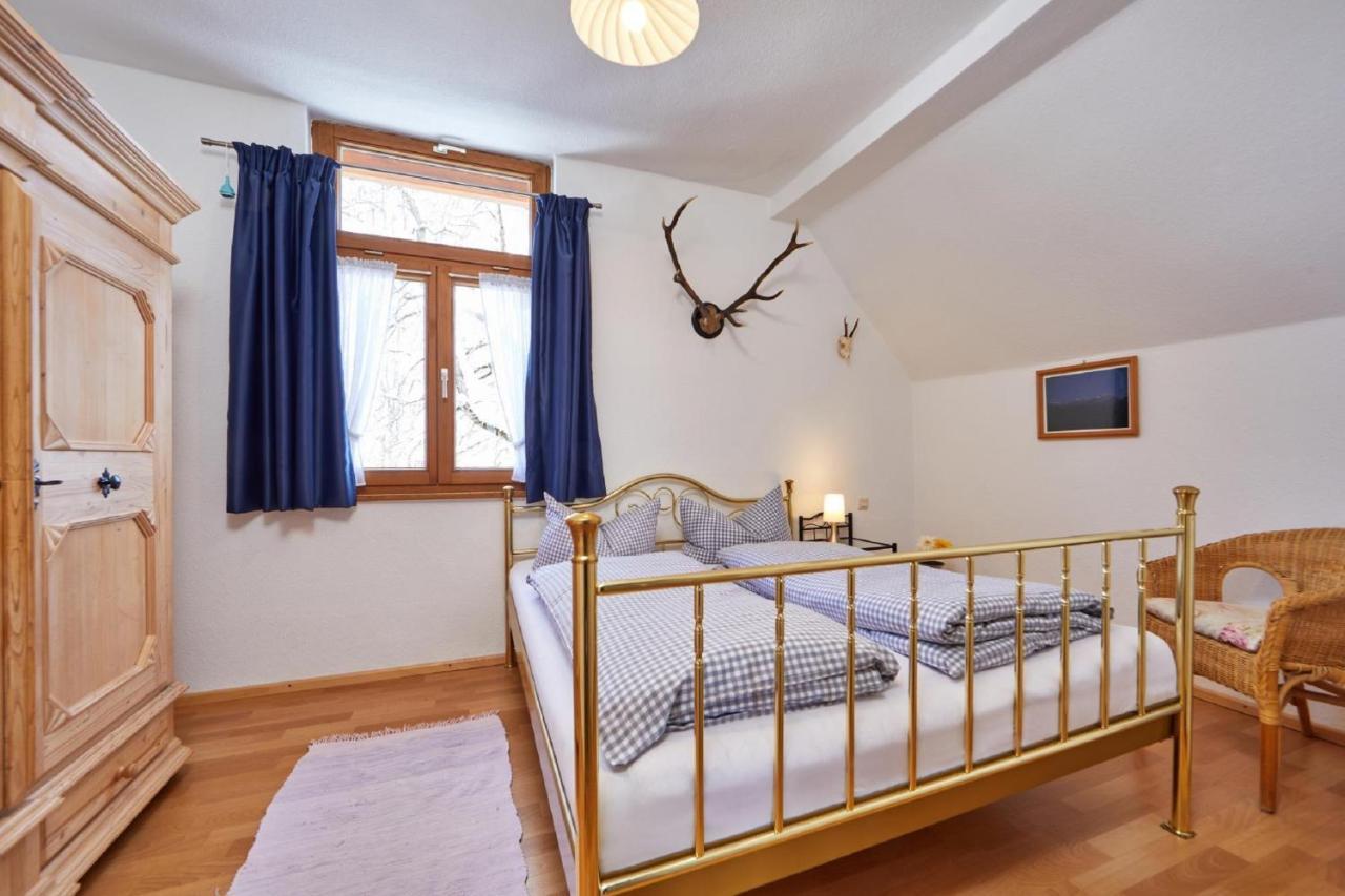 Apartments Alte Villa Гармиш-Партенкирхен Екстериор снимка