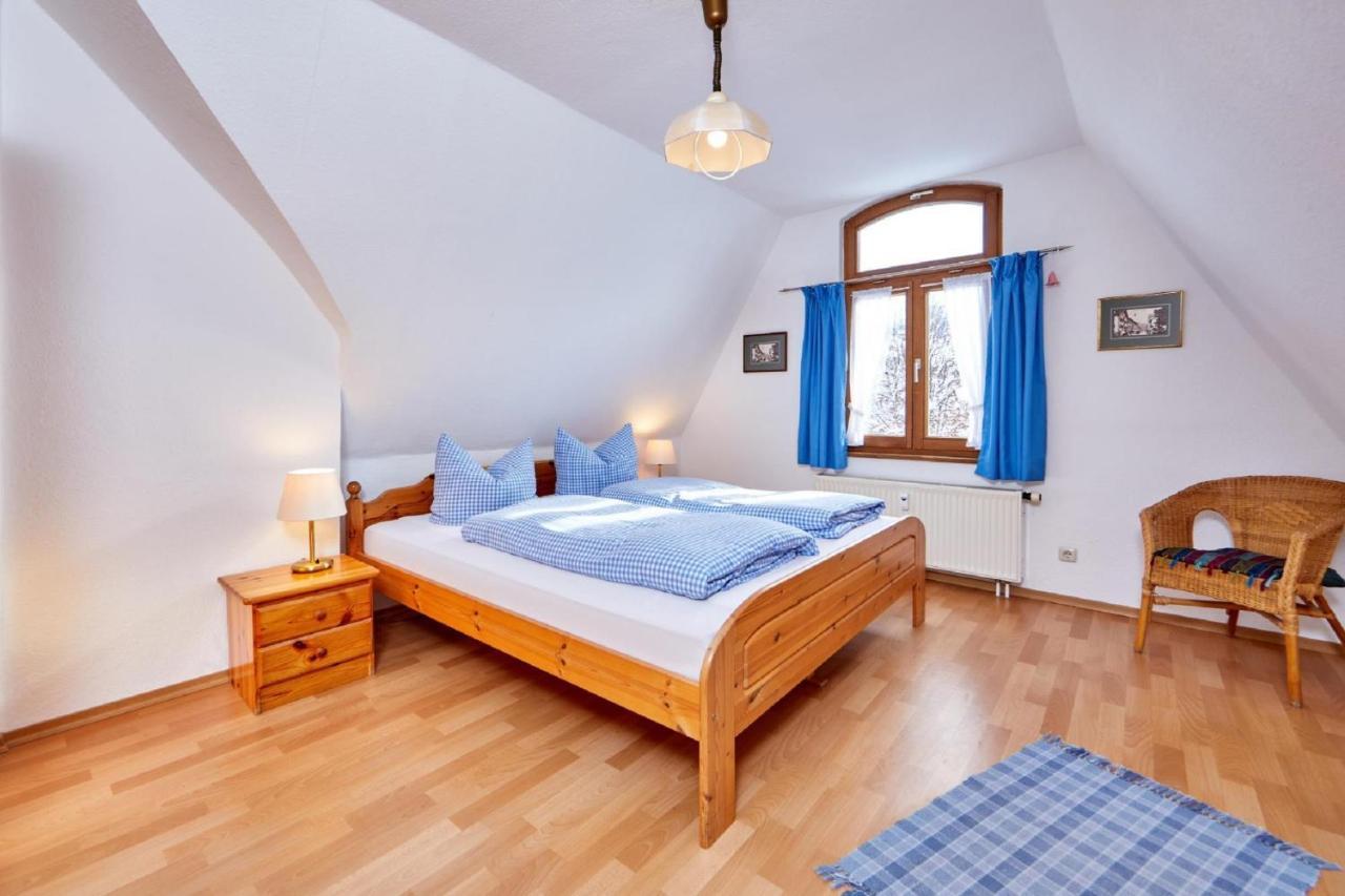 Apartments Alte Villa Гармиш-Партенкирхен Екстериор снимка